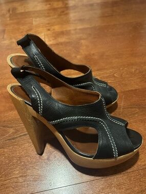 Lanvin Black Leather Wood Platform heeled sandals size 39
